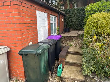 1 bedroom Detached bungalow to let in Buckthorn Avenue, Skegness, PE25