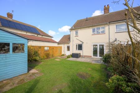 3 bedroom End of terrace house for sale in Morris Gardens, Skegness, PE25