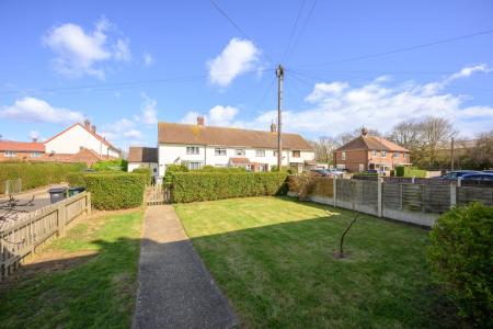 3 bedroom End of terrace house for sale in Morris Gardens, Skegness, PE25