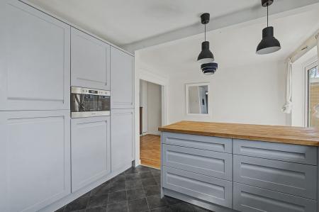 3 bedroom End of terrace house for sale in Morris Gardens, Skegness, PE25