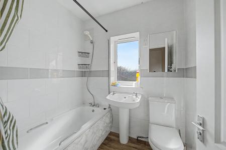 3 bedroom End of terrace house for sale in Morris Gardens, Skegness, PE25