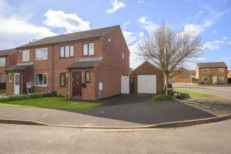 3 bedroom Semi-detached house for sale in Ramsay Close, Skegness, PE25