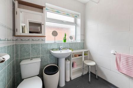 2 bedroom Detached bungalow for sale in Dutton Avenue, Skegness, PE25