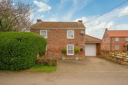 2 bedroom Detached house for sale in Chapel Lane, Friskney, PE22