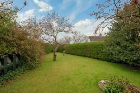 2 bedroom Detached house for sale in Chapel Lane, Friskney, PE22