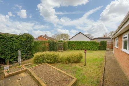 3 bedroom Detached bungalow for sale in St. Peters Close, Burgh Le Marsh, PE24