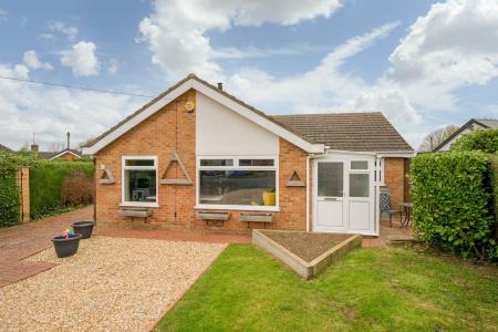 3 bedroom Detached bungalow for sale in St. Peters Close, Burgh Le Marsh, PE24