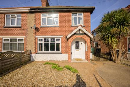 3 bedroom Semi-detached house for sale in Hoylake Drive, Skegness, PE25