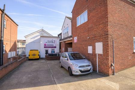 5 bedroom Block of Apartments for sale in Roman Bank, Skegness, PE25