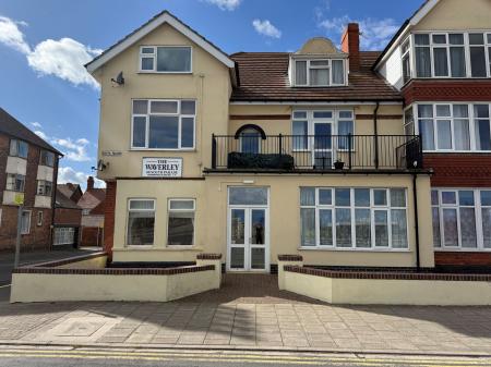 South Parade, Skegness, PE25