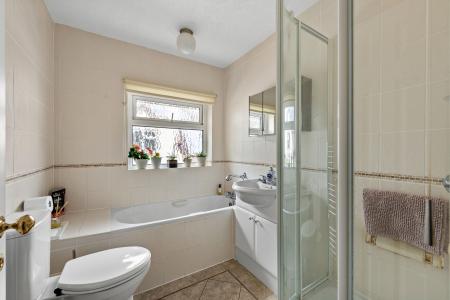 4 bedroom Semi-detached house for sale in Green Lane, Skegness, PE25