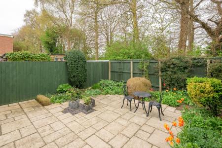 4 bedroom Semi-detached house for sale in Green Lane, Skegness, PE25