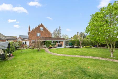 4 bedroom Detached house for sale in Station Road, Burgh Le Marsh, PE24