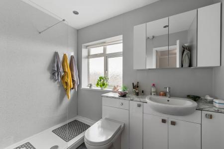 4 bedroom Detached house for sale in Station Road, Burgh Le Marsh, PE24