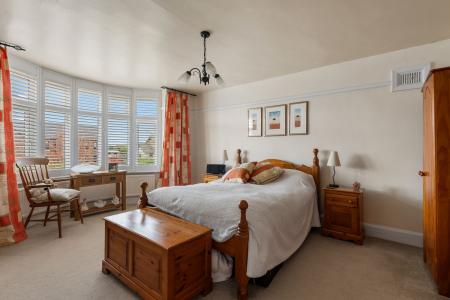 4 bedroom Detached house for sale in Station Road, Burgh Le Marsh, PE24