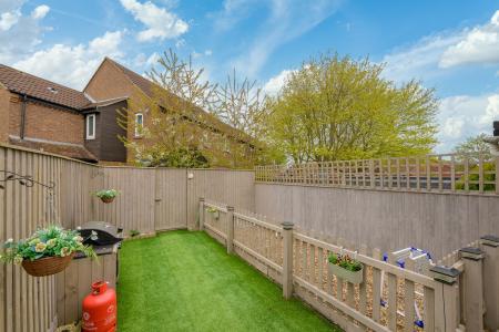 2 bedroom Terraced House for sale in Gloucester Close, Skegness, PE25