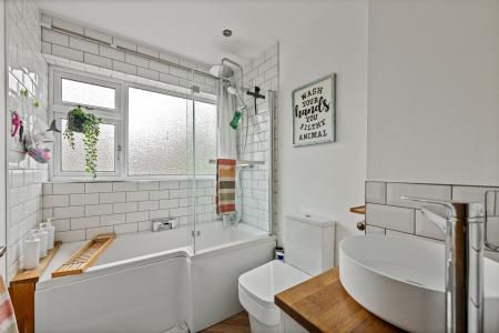 2 bedroom Terraced House for sale in Gloucester Close, Skegness, PE25