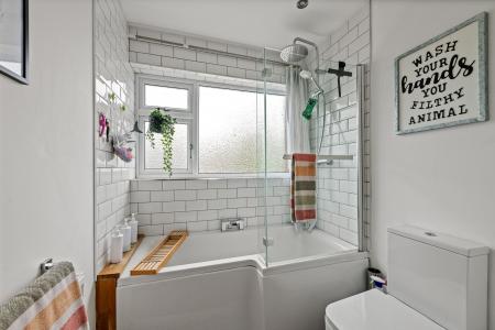 2 bedroom Terraced House for sale in Gloucester Close, Skegness, PE25