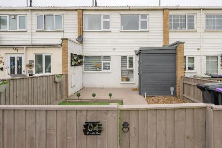 2 bedroom Terraced House for sale in Gloucester Close, Skegness, PE25