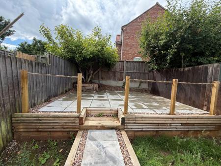 2 bedroom Semi-detached house to let in Chapman Avenue, Burgh Le Marsh, PE24