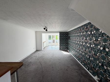 2 bedroom Semi-detached house to let in Chapman Avenue, Burgh Le Marsh, PE24