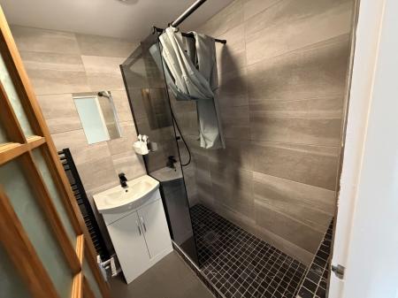 2 bedroom Semi-detached house to let in Chapman Avenue, Burgh Le Marsh, PE24