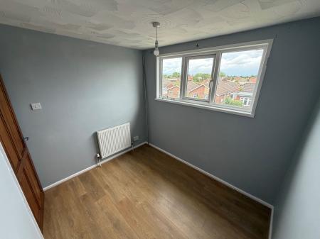 2 bedroom Semi-detached house to let in Chapman Avenue, Burgh Le Marsh, PE24
