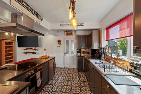 3 bedroom Semi-detached house for sale in Hoylake Drive, Skegness, PE25