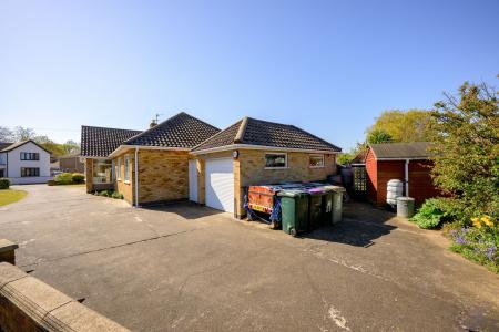 3 bedroom Detached bungalow for sale in Ridley Avenue, Skegness, PE25