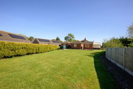 3 bedroom Detached bungalow for sale in Eaudyke, Friskney, PE22