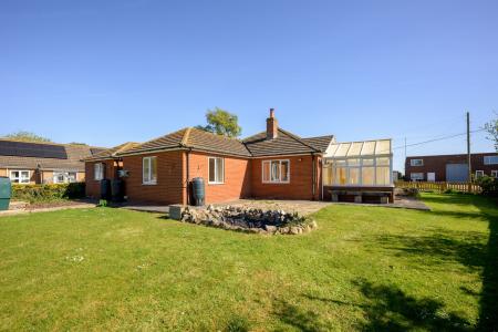 3 bedroom Detached bungalow for sale in Eaudyke, Friskney, PE22