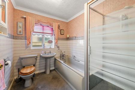 3 bedroom Detached bungalow for sale in Storeys Lane, Burgh Le Marsh, PE24