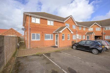 1 bedroom Flat for sale in South Road, Chapel St. Leonards, PE24