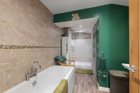 3 bedroom Terraced House for sale in High Street, Wainfleet, PE24