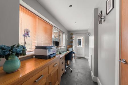 3 bedroom Terraced House for sale in High Street, Wainfleet, PE24