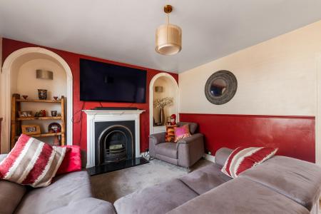 3 bedroom Terraced House for sale in High Street, Wainfleet, PE24