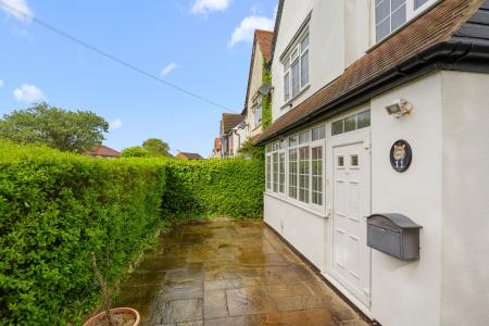 3 bedroom Semi-detached house for sale in Seathorne Crescent, Skegness, PE25