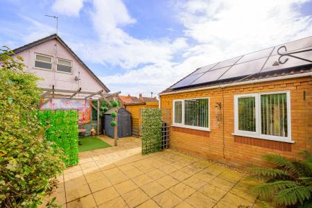 2 bedroom Detached bungalow for sale in Brian Avenue, Skegness, PE25