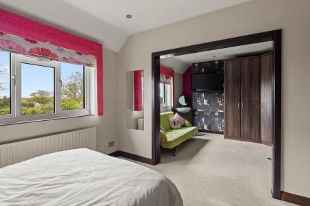 4 bedroom Detached house for sale in Seacroft Esplanade, Skegness, PE25