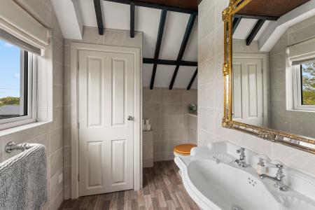 4 bedroom Detached house for sale in Seacroft Esplanade, Skegness, PE25