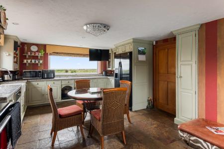 4 bedroom Detached house for sale in Seacroft Esplanade, Skegness, PE25