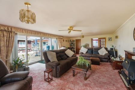 3 bedroom Detached house for sale in Skegness Road, Ingoldmells, PE25