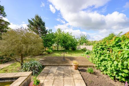 3 bedroom Detached house for sale in Skegness Road, Ingoldmells, PE25