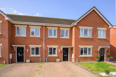 2 bedroom Terraced House for sale in Braceby Road, Skegness, PE25