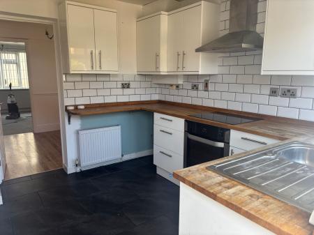 3 bedroom Semi-detached house to let in Newtown, Spilsby, PE23