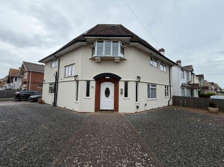 Park Avenue, Skegness, PE25