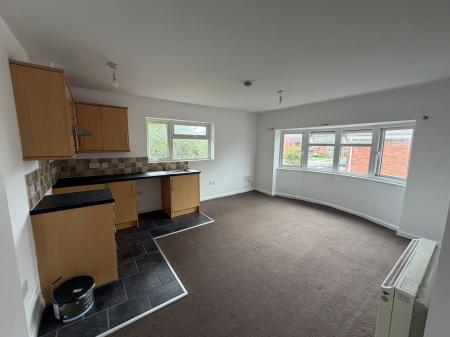 1 bedroom Flat to let in Park Avenue, Skegness, PE25