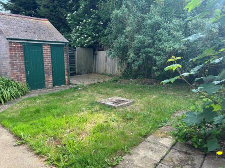 2 bedroom Semi-detached bungalow to let in West Fen Lane, Stickney, PE22