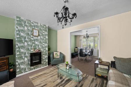 3 bedroom Semi-detached house for sale in Albany Road, Skegness, PE25