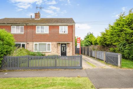 3 bedroom Semi-detached house for sale in Albany Road, Skegness, PE25